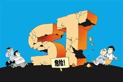 ｜點(diǎn)評(píng)｜ 早在2014年底，證監(jiān)會(huì)就出臺(tái)了相關(guān)退市規(guī)定，如有重大違法行為或財(cái)務(wù)指標(biāo)、交易數(shù)據(jù)不達(dá)標(biāo)公司，必須強(qiáng)制退市。但A股市場(chǎng)直至*ST博元被強(qiáng)制退市前，就沒有過這回事。許多公司哪怕茍延殘喘，也千方百計(jì)要保殼，因?yàn)闅け旧砭褪窍∪辟Y源。加快清理垃圾股，看來也是新證監(jiān)會(huì)主席推動(dòng)資本市場(chǎng)發(fā)展的一大抓手。